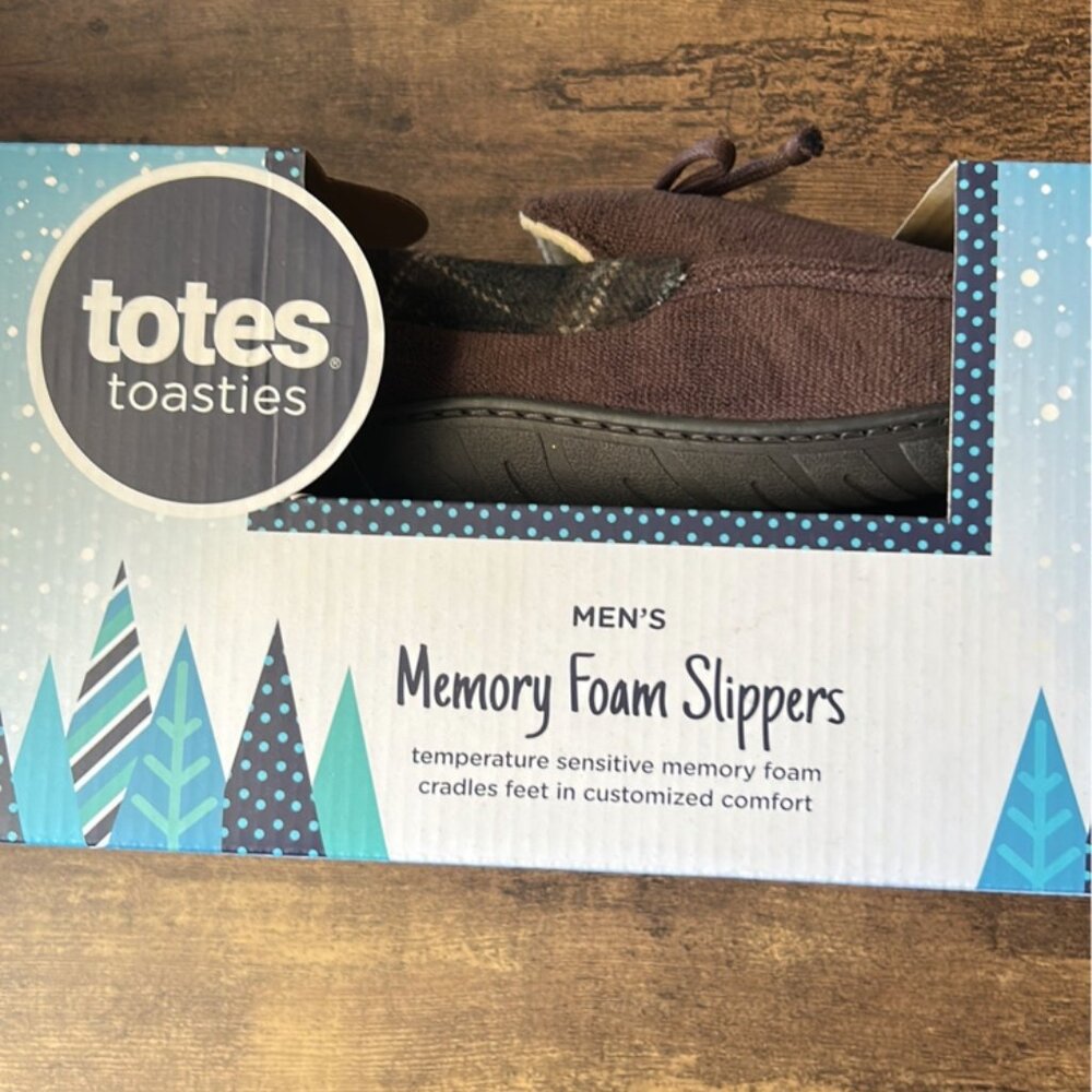 NIB Totes Memory Foal Slippers Sz XL-Brown